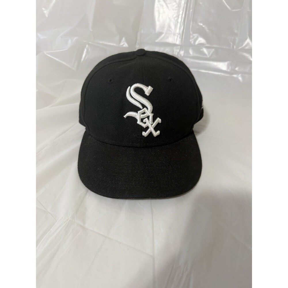 New Era 59FIFTY Chicago White Sox Fitted Hat Black White MLB Cap Size 7 1/4